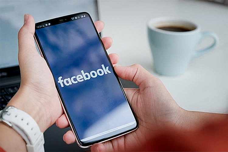 Facebook’ta Sesli, Görüntülü Konuşma Özelliği