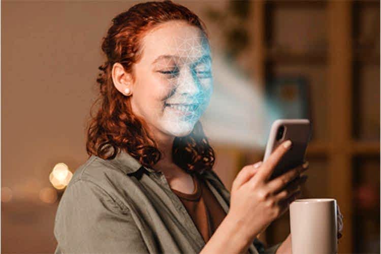 Instagram’a Yapay Zeka Destekli Sanal Arkadaş Geliyor, “HER” Filmi Gerçek Oluyor