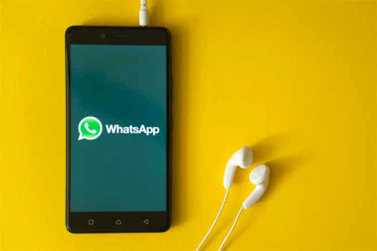 WhatsApp İOS’ta Sesli Mesajlar Yazıya Çevrilebilecek